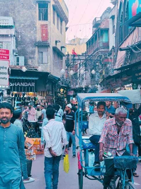 Old Delhi Temples and Spice Market Tour - Key points at a glance
