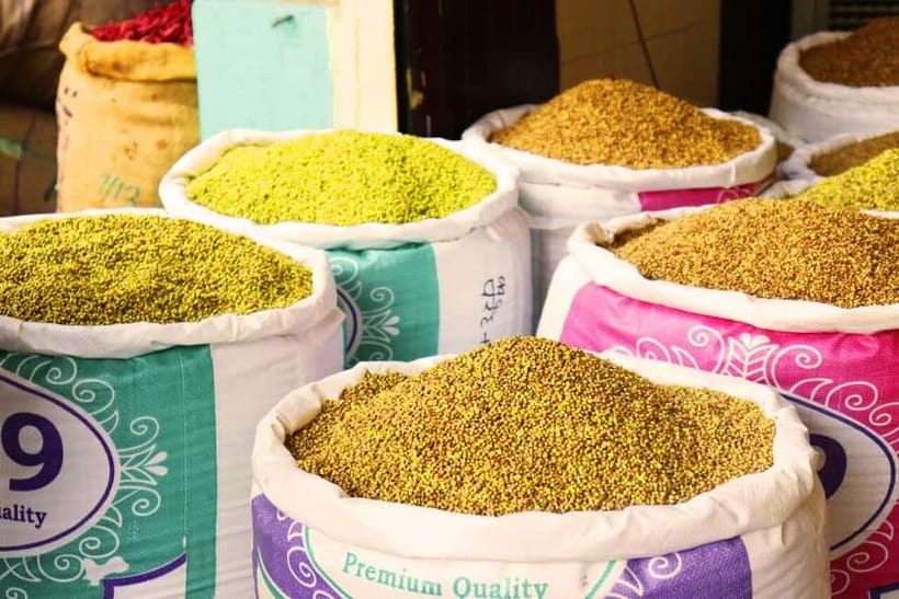 Old Delhi Temples and Spice Market Tour - Khari Baoli, where the spices set the tone