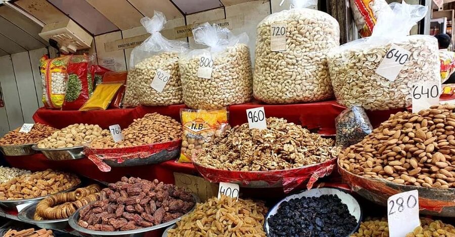 Old Delhi Temples and Spice Market Tour - Lal Mandir and the Jain perspective