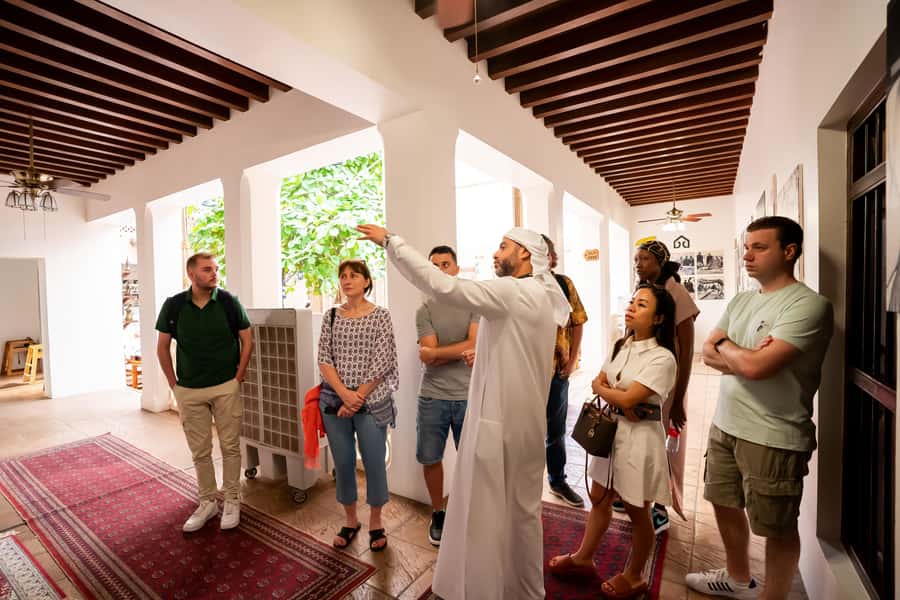 Old Dubai Guided Tour With Photographer: Souks & Street Food - Key points to know before booking