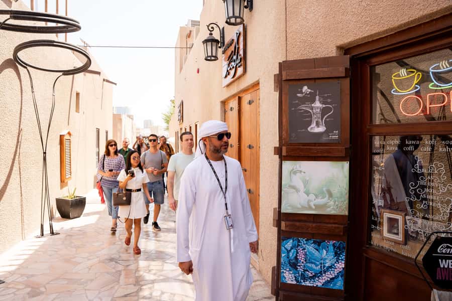 Old Dubai Historic Guided Tour: Creek, Street Food & Souks - Why this tour makes sense in modern Dubai
