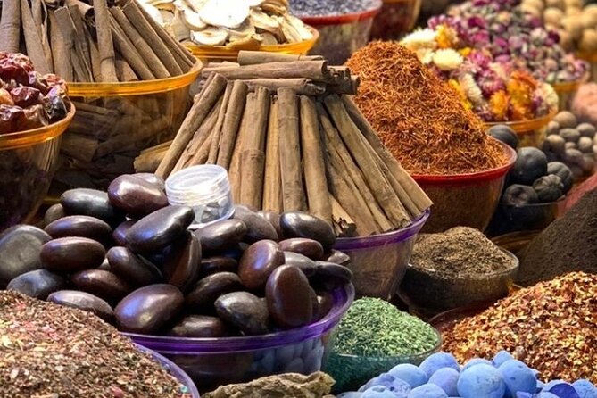 Old Dubai tour: Local Market, Tasting, Dubai creek with Abra ride - Dubai Museum puts daily life before the oil era