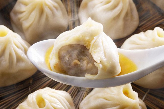 Organic Xiao Long Bao Soup Dumpling Class & Market Walk - Meeting Feliz at Jordan MTR Station