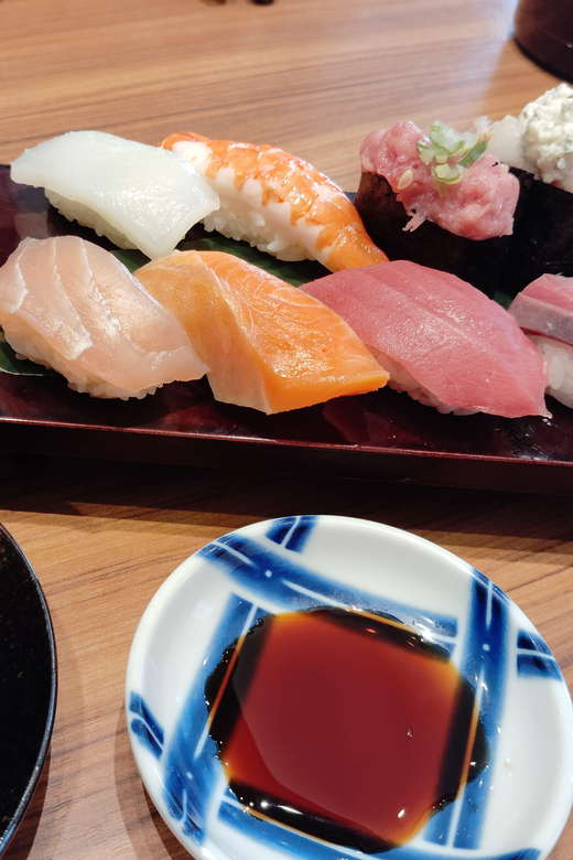 Osaka: Kuromon Market 1.5-Hour Seafood & Street Food Tour - Is 90 minutes enough?