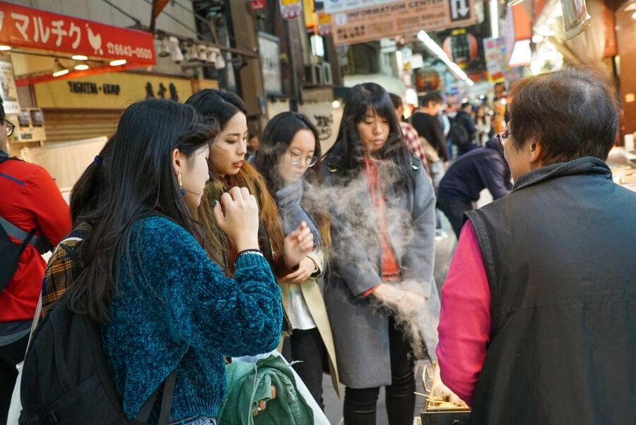 Osaka: Kuromon Market Food Walking Tour (6 stops, 6 tastes) - Meeting near Nippon-bashi and getting started