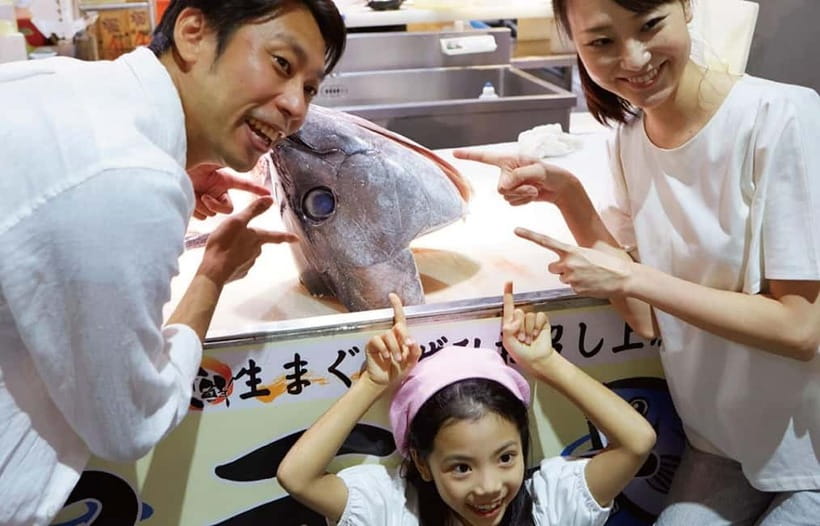 Osaka: Wakayama Cat Train, Seafood market, Hot Springs Tour - Toretore Onsen: a worthwhile optional pause