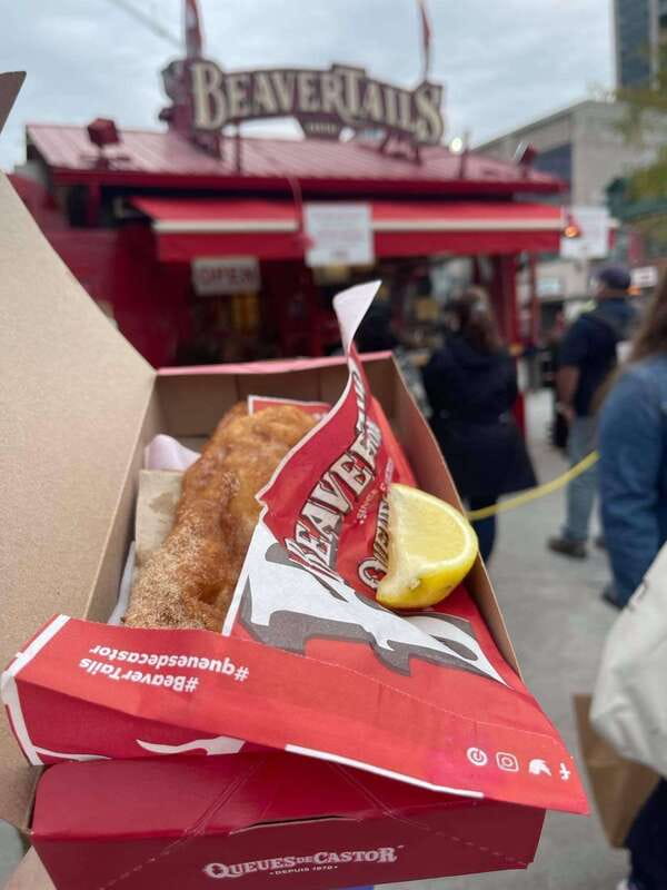 Ottawa: Evening Taste of the ByWard Market Food Tour - Four stops, with three savoury tastes and one sweet