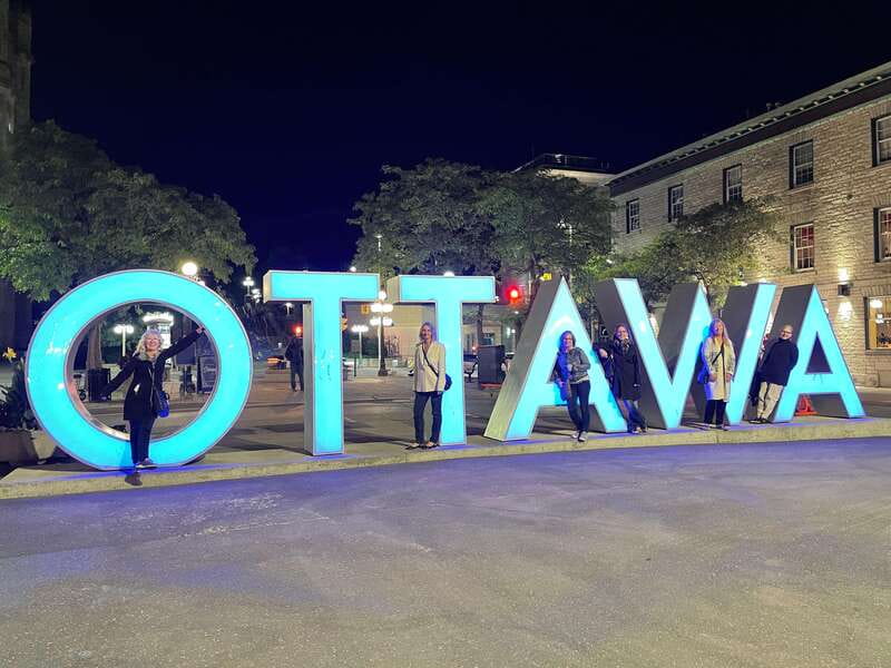 Ottawa: Evening Taste of the ByWard Market Food Tour - Who will enjoy this evening most
