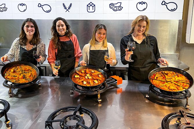 Paella Cooking Class, Wine Tasting & Central Market in Valencia - Key details at a glance