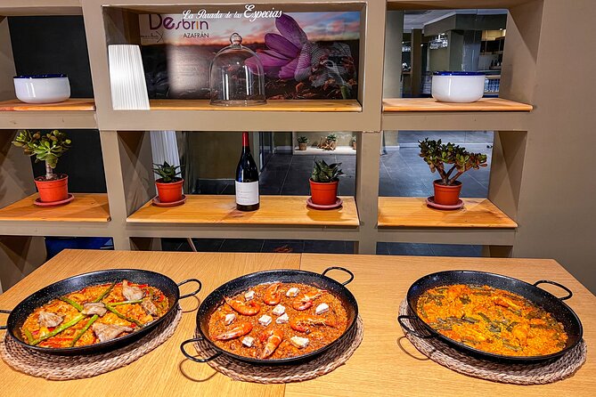 Paella Cooking Class, Wine Tasting & Central Market in Valencia - Learning authentic Valencian paella
