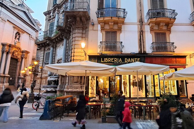 Palermo in 2 hours Main monuments and historic markets - The Teatro dell’Opera dei Pupi and Sicily’s puppet tradition