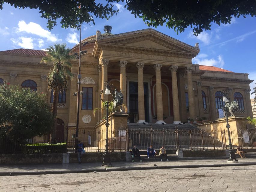 Palermo: Markets and Monuments City Center Walking Tour - Pretoria Square and the Church of the Gesù