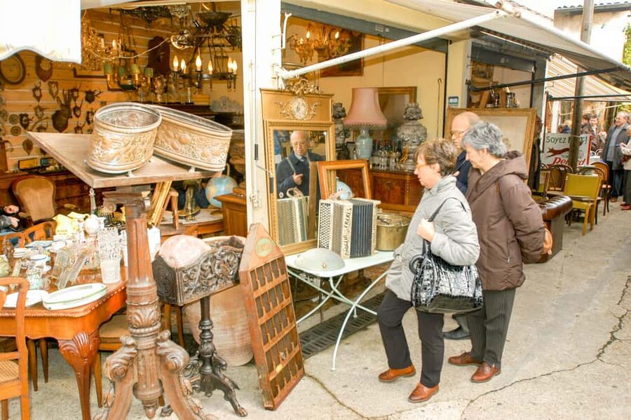 Paris: Saint Ouen Flea Market Guided Tour - Key points to know before you go