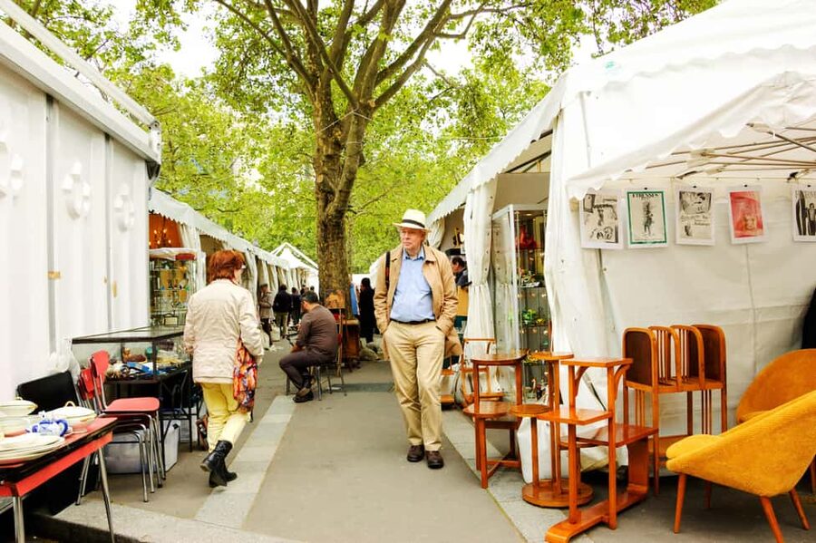 Paris: Saint Ouen Flea Market Guided Tour - Why Saint Ouen deserves a place in your Paris plans