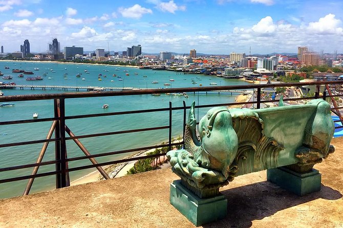 Pattaya Viewpoint, Big Buddha & Floating Market with Lunch - Wat Phra Yai and Pattaya’s Big Buddha