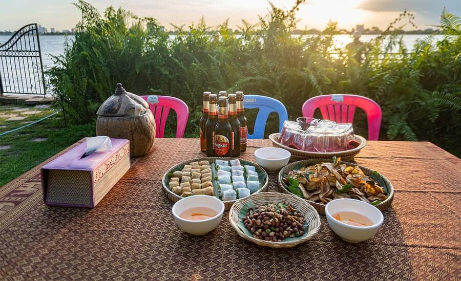 Phnom Penh Morning Foodie & Market Tour by Tuk Tuk - Central Market brings food culture into view