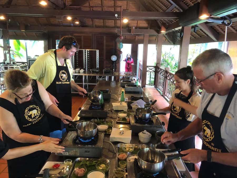 Phuket - Blue Elephant Thai Cooking Class with Market Tour - Is $174 a fair price?