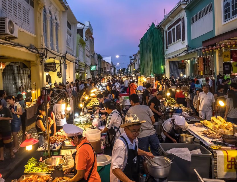 Phuket: Fully Customized Night Market Tour - Jatujak Market brings food and browsing together