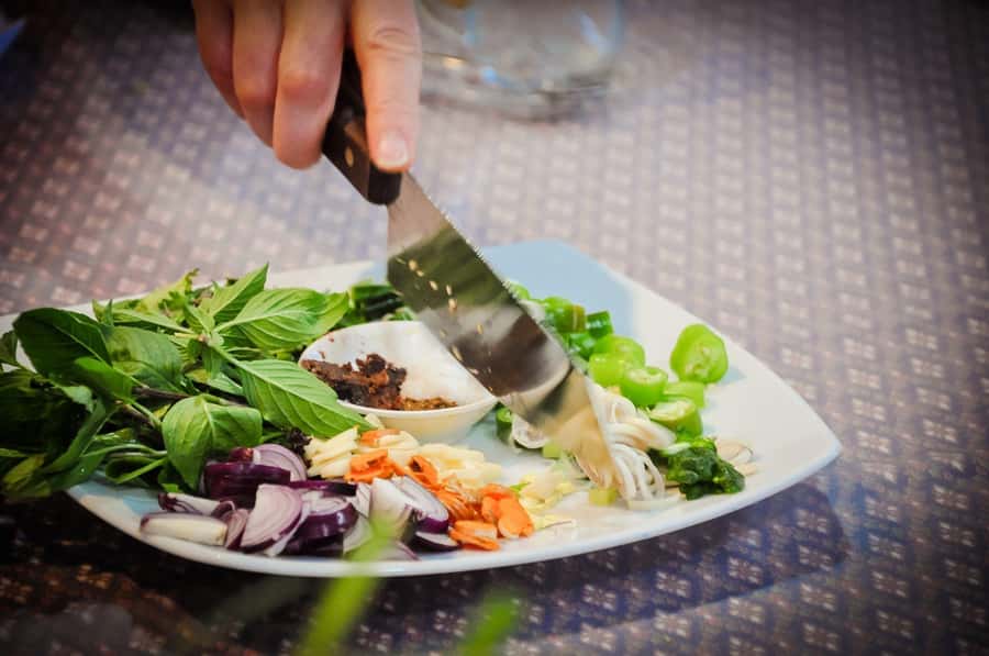 Phuket: Half Day Easy Thai Cooking Class & Local Market Tour - The daily menus, from pad Thai to massaman curry