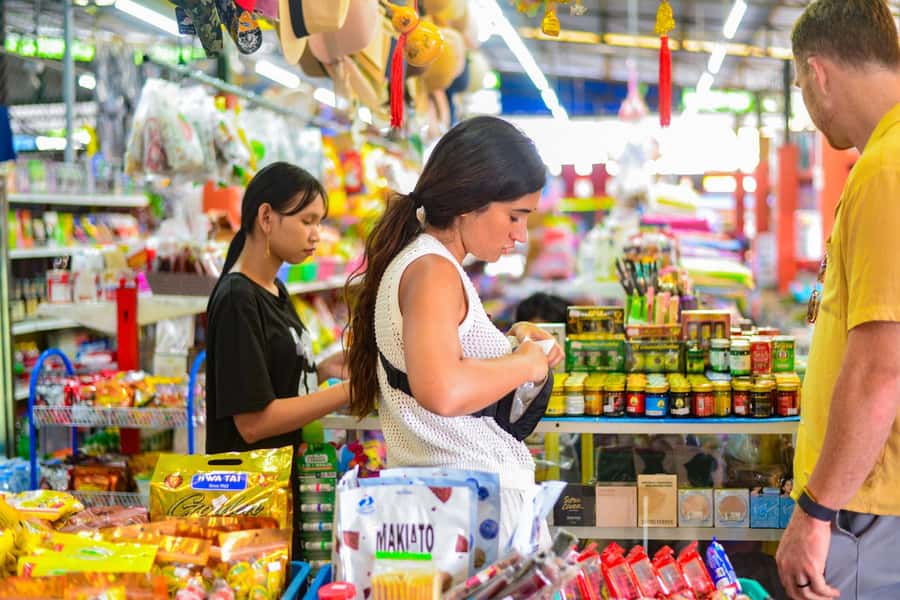 Phuket: Half Day Thai Cooking Experience with Market Tour - Choosing the right menu for your day