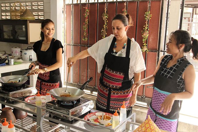 Pink Chili - Thai Cooking Class and Market Tour in Bangkok - The move from market basket to cooking station