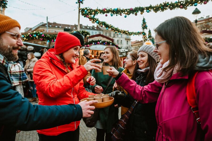Prague: 2-3h Magical Christmas Markets Tour with Inclusions - Is $100 per person a fair price?