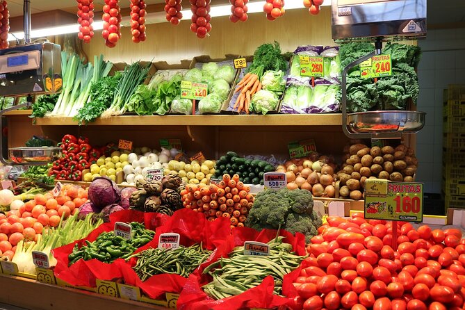 PREMIUM TAPAS TOUR: Paella, Market Tastings, and Winery - Why this Málaga food tour works