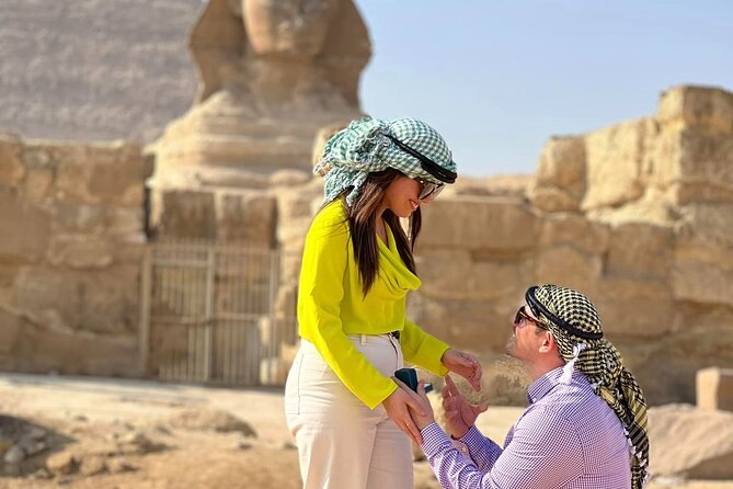 Private Cairo Tour to Giza Pyramids, Egyptian Museum and Bazaar - Khan el Khalili for a final hour of shopping