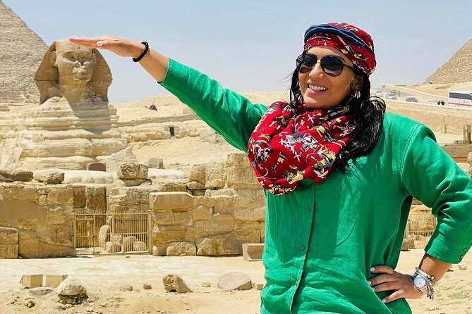 Private Cairo Tour to Giza Pyramids, Egyptian Museum and Bazaar - Lunch, transport, and the day’s pace
