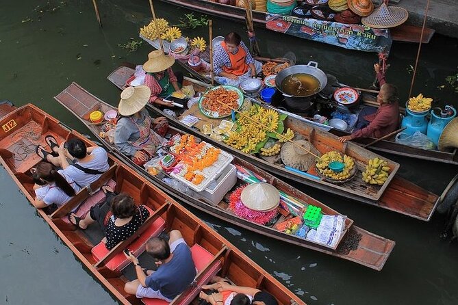 Private Damnoen Saduak and Maeklong Railway Market Tour(min 2pax) - Who should book this private market tour?