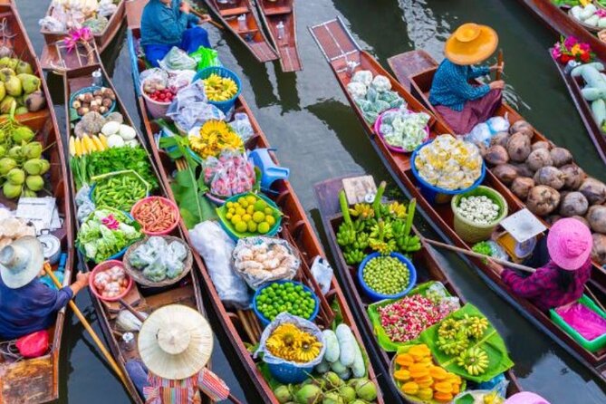 Private Damnoen Saduak Floating Market and Train Market Tour - Leaving Bangkok early for Damnoen Saduak