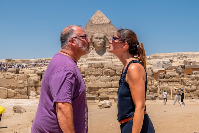Private Day Tour of Pyramids, Egyptian Museum and Khalili Bazaar - Key points at a glance