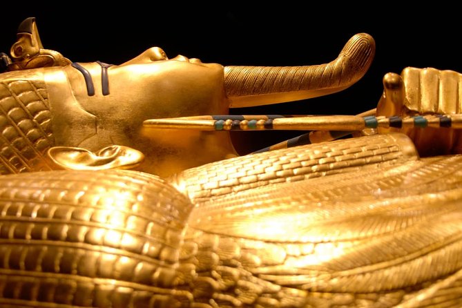 Private Day Tour To Egyptian Museum, Old Cairo & Bazaar - Private transport and the value of $76