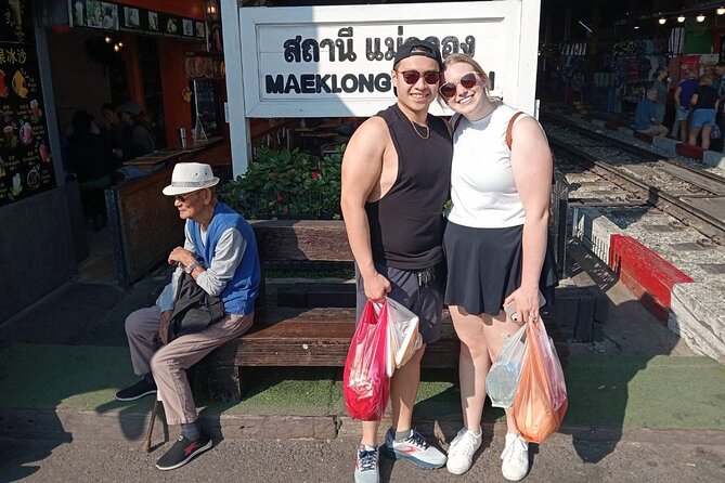 Private Floating Market and Maeklong Railway Tour from Bangkok - Wat Bang Kung and the banyan-tree temple