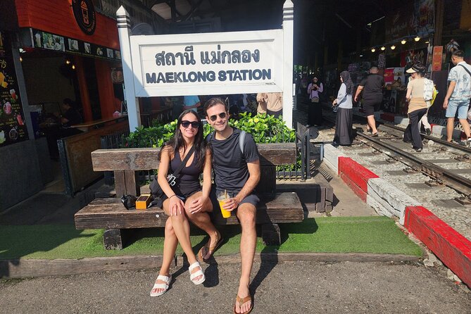 Private Floating Market and Maeklong Railway Tour from Bangkok - Returning to Bangkok by about 3:00 pm