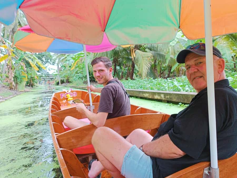 Private Floating & Train Market + DRAGON Temple + Thai Cafe - Who should book this experience