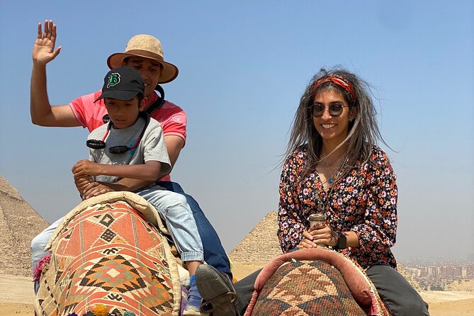 Private Full day Tour to Pyramids, Egyptian Museum and Bazaar - Timing, pickup, and practical details