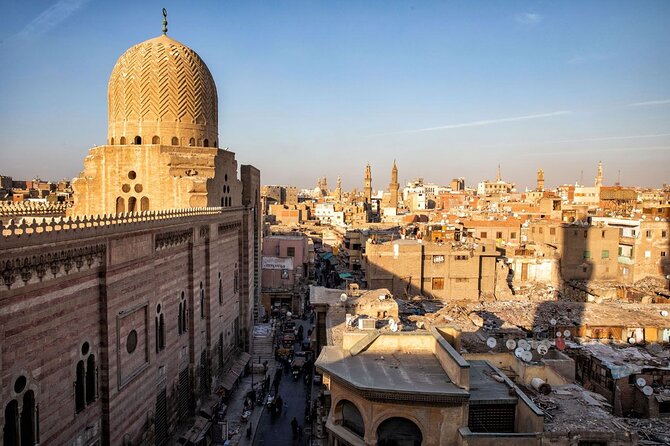 Private Guided Tour To Islamic Cairo & Bazaar - What the private vehicle adds