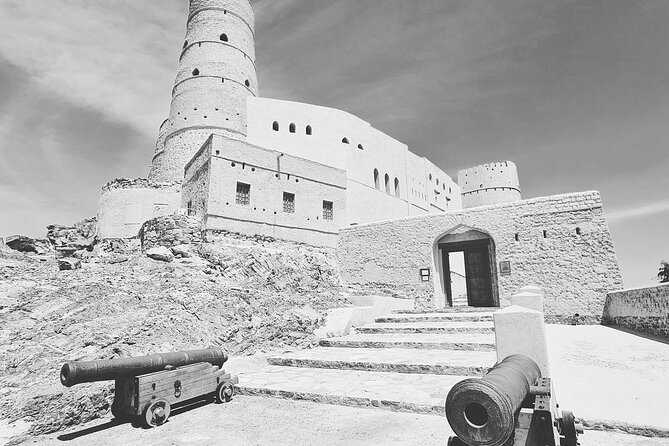 Private Historical Tour - Nizwa Fort - Nizwa Souq - Bahla Fort - Jabreen Castle - Jabreen Castle: A fortress with a scholarly side