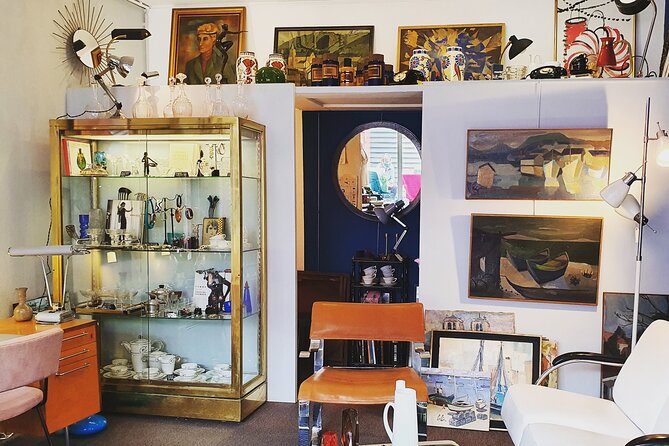 Private shopping tour at the Paris Antique Flea Market - Who should book this Saint-Ouen experience?