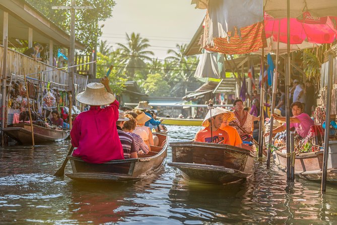 Private Tour: Amphawa Floating Market & Maeklong Railway Market - Why these two markets make a good Bangkok day trip