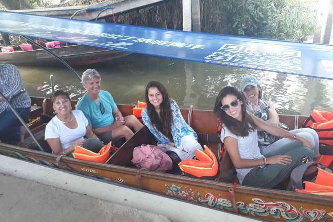 Private Tour: Floating Market and Maeklong Tour from Bangkok - Lunch and the cultural village program