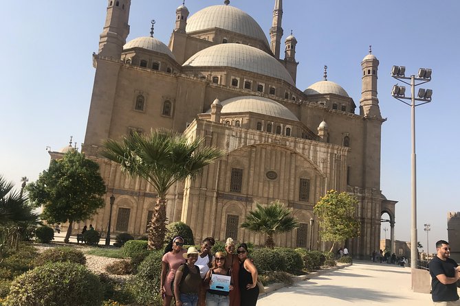 Private Tour Giza Pyramids & Egyptian Museum and Citadel & Old Cairo and Bazaar - What this eight-hour Cairo tour actually covers