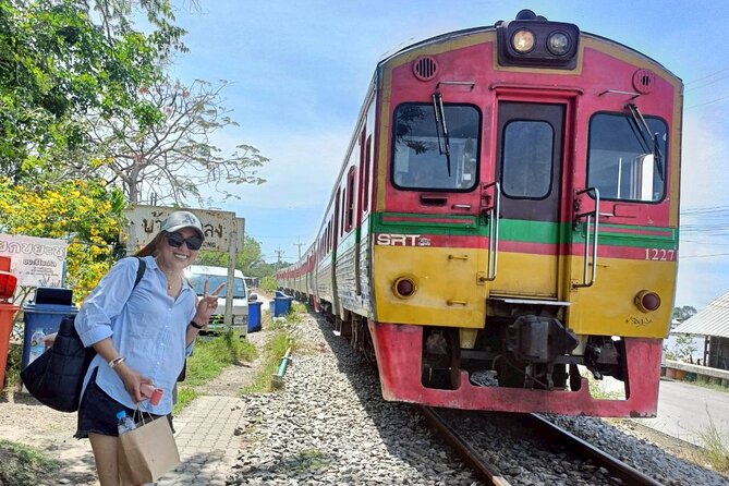 Private Tour Maeklong Railway and Damnoen Saduak Floating Market - Is $109.45 a fair price?