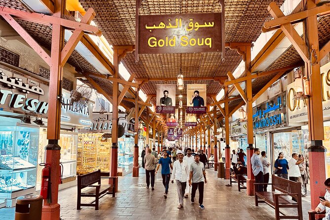 Private Tour Old Dubai Souks Creek and Abra Tour with Tastings - The Spice Souk is a feast for the senses