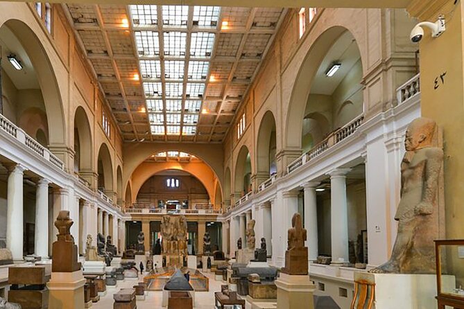 Private Tour Pyramids - Museum and Bazaar - The Egyptian Museum and Tutankhamen’s treasures