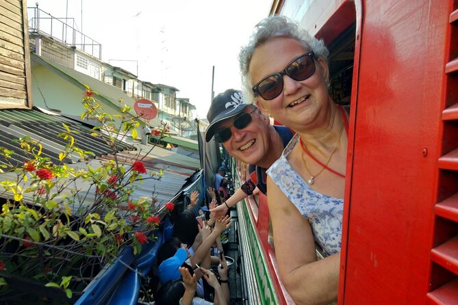 Private tour to Floating & Railway markets (multi-lang: EN ZH ES IT FR DE) - Coconut sugar farm and the short local stop