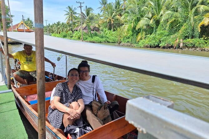 Private Tour to Maeklong Train Market and Floating Market - Comparing Maeklong with Damnoen Saduak