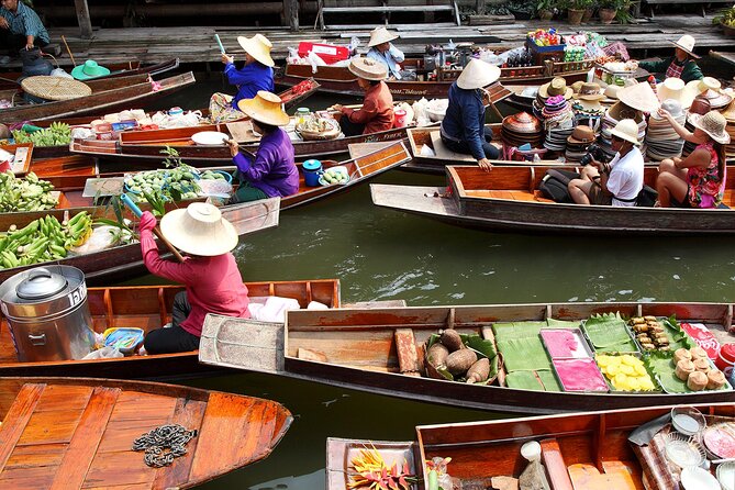 Private Tour to Railway Market and Damnoen Saduak Floating Market - Why these two markets make a strong Bangkok day trip