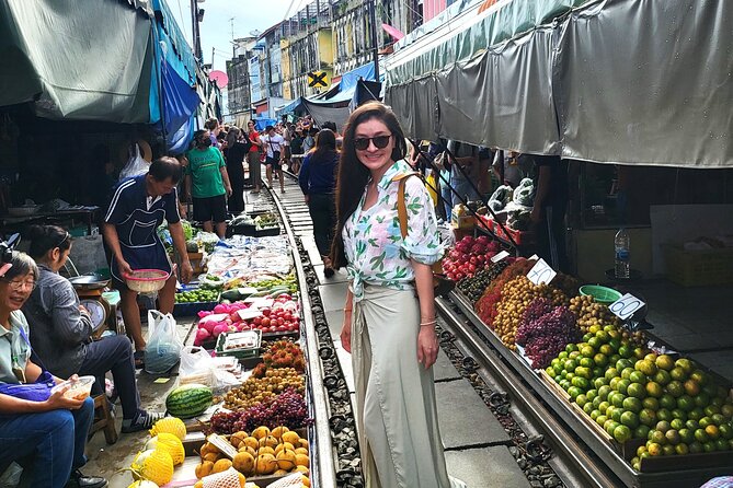 Private Tour to Railway Market Floating Market and Ayutthaya - What the private format adds